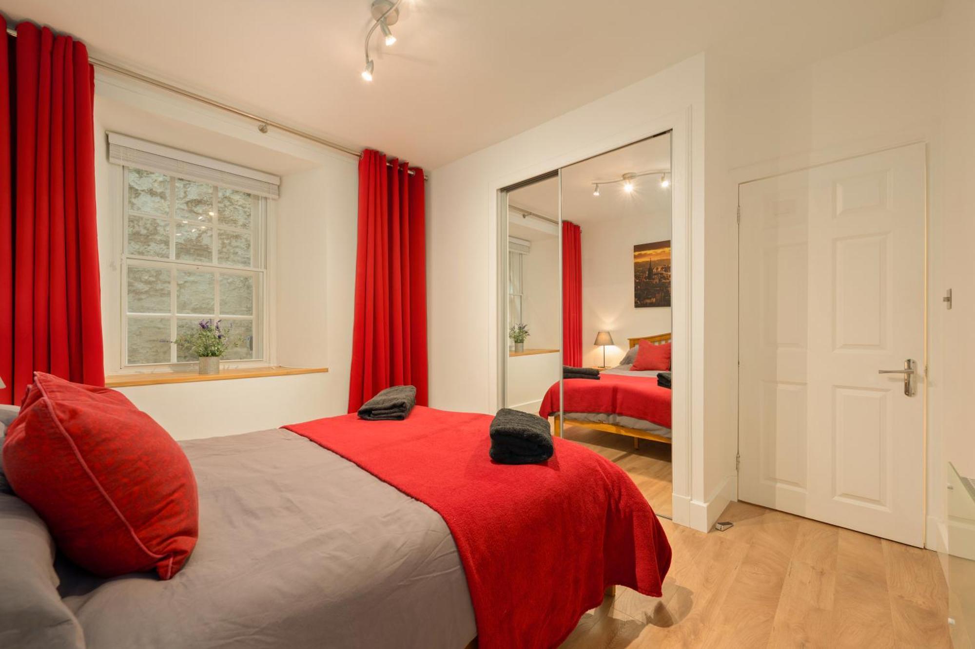 Heart Of Edinburgh's Historic Old Town - Blair Street Appartement Edinburgh